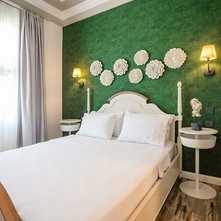 Fanari Hotel *